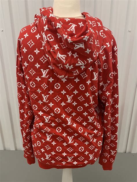 louis vuitton jumper supreme